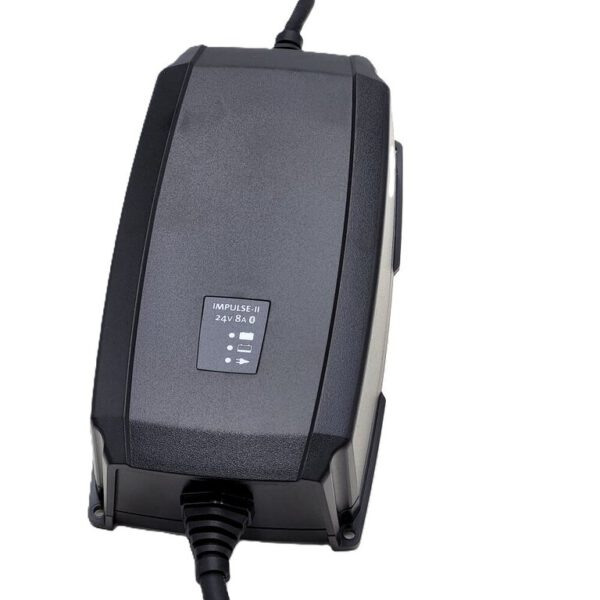 Victron Energy Impulse-II Smart 24/8 IP44 mit XLR-Stecker